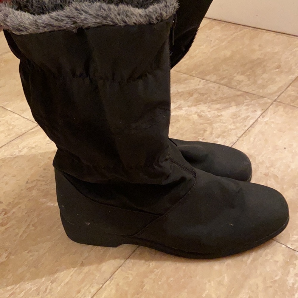 Winter boots - Picture 2 of 4